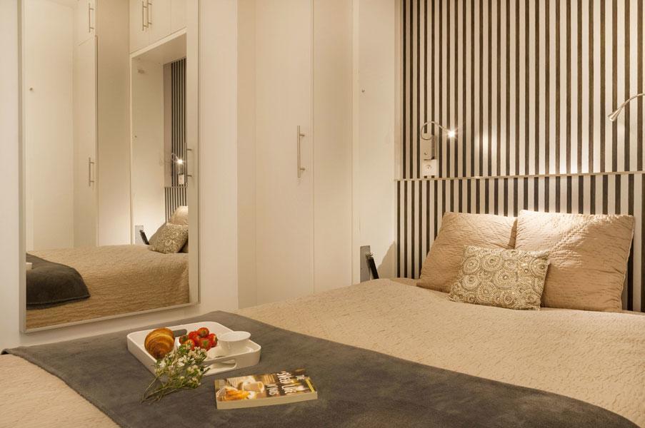 Two Bedroom Luxury Apartment - Balcony With View Of Notre Dame Paris Exterior photo