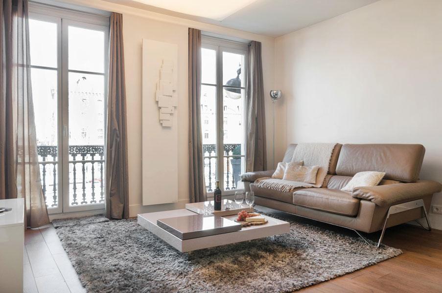 Two Bedroom Luxury Apartment - Balcony With View Of Notre Dame Paris Exterior photo